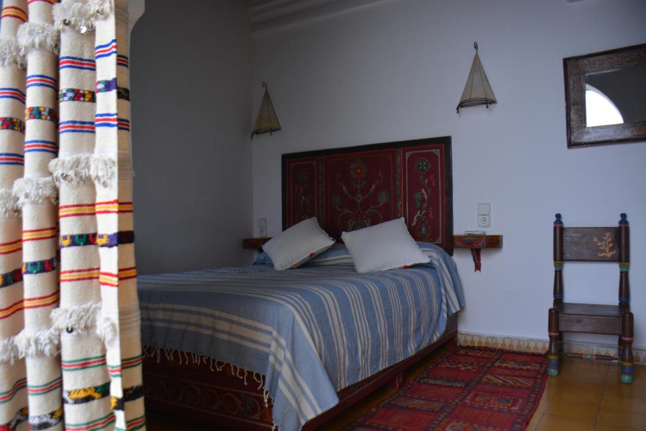 Casa Perleta Hotel เชฟชาอูน ภายนอก รูปภาพ