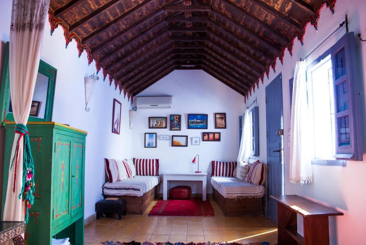 Casa Perleta Hotel เชฟชาอูน ภายนอก รูปภาพ